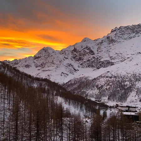 Cervinia High Peaks דירה